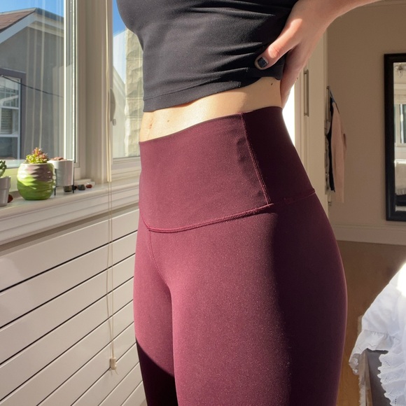 CROPPED LULULEMON ALIGN PANT - Picture 5 of 10